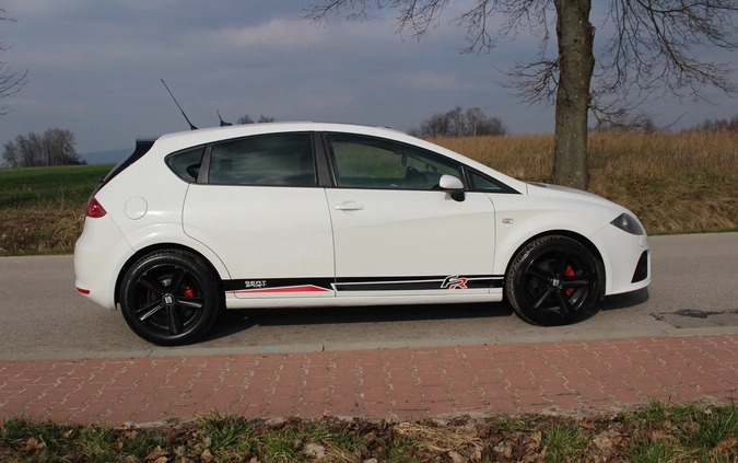 Seat Leon cena 14900 przebieg: 270000, rok produkcji 2007 z Zgierz małe 137